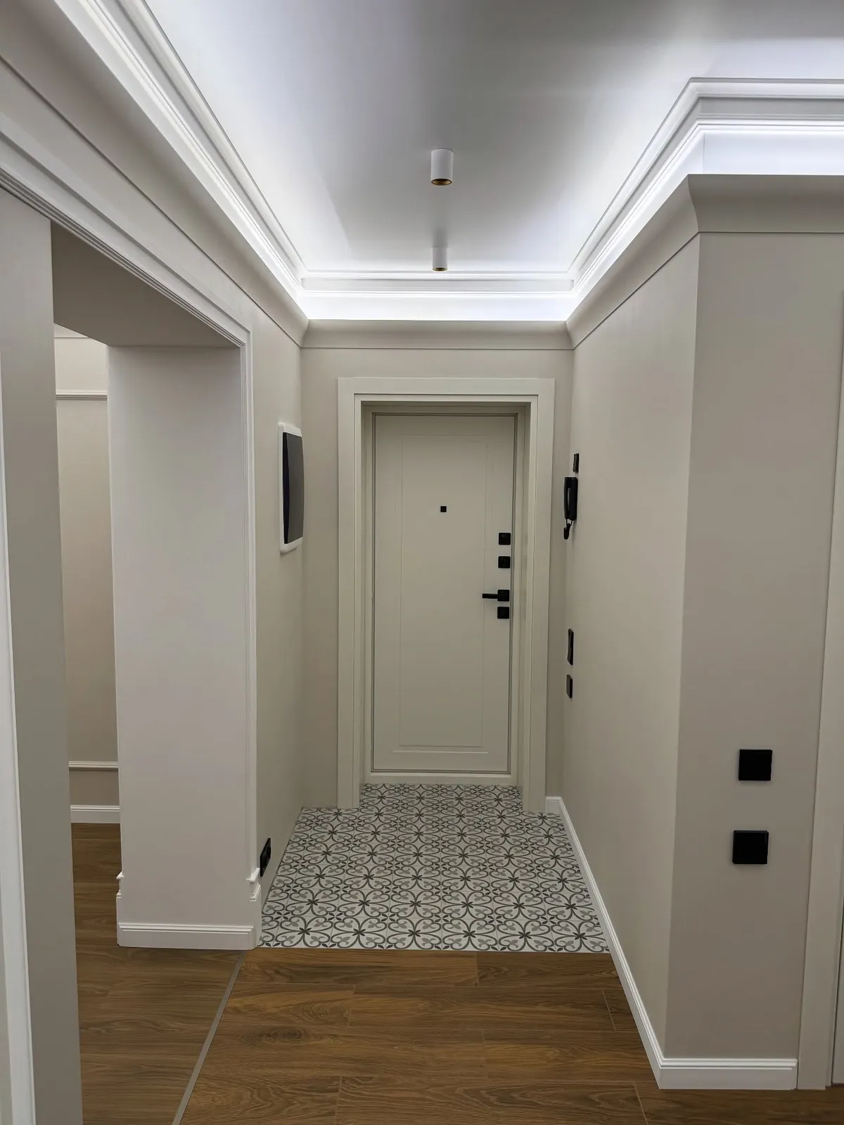 Classic apartment refurbishment — Chadwell Heath, London
