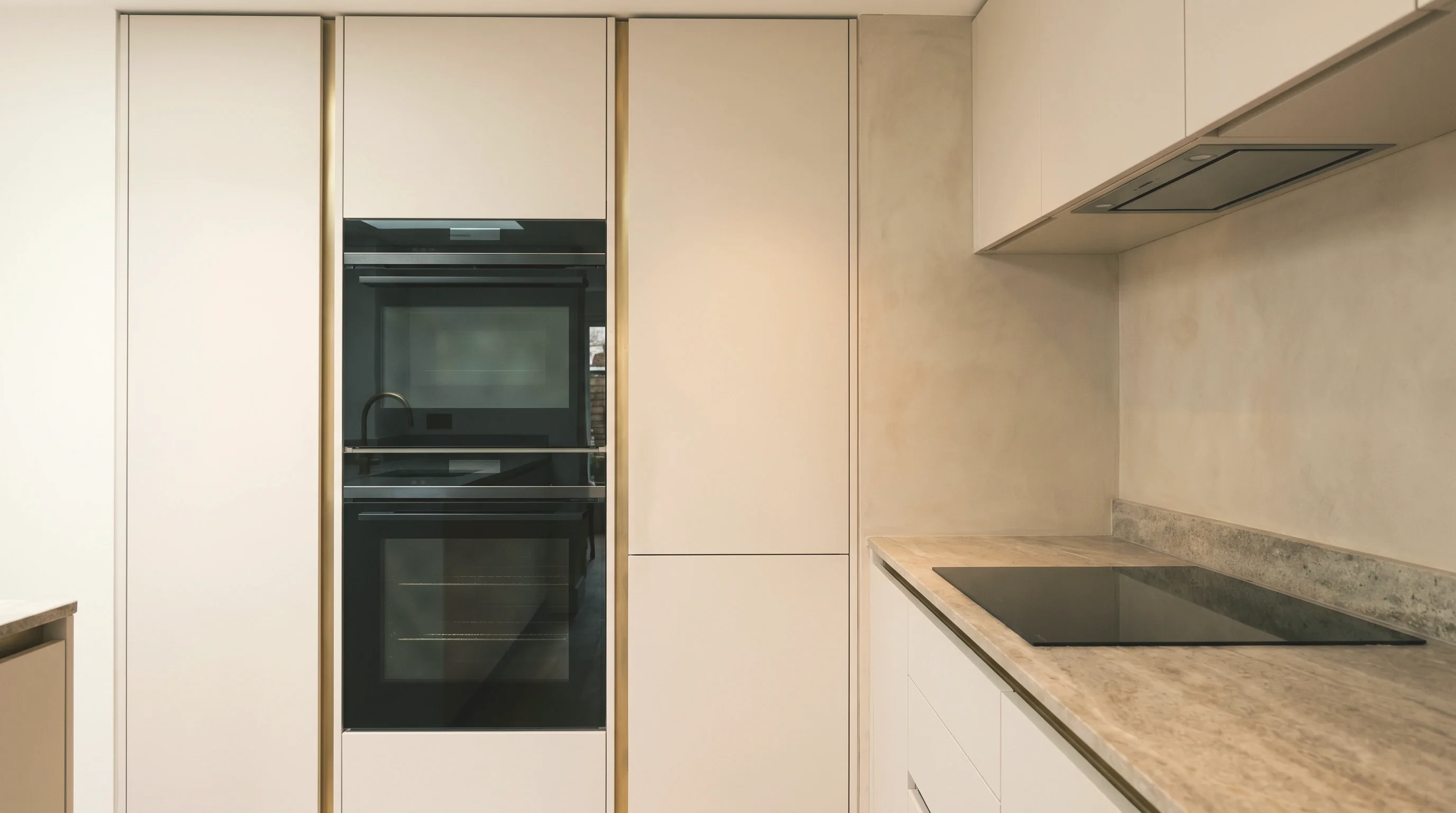 Appliances, integrated or freestanding